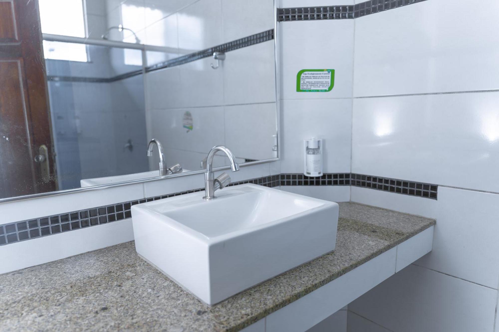 Hotel Equinocios Executive باركارينا المظهر الخارجي الصورة